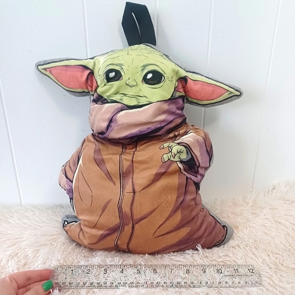 Star Wars Baby Yoda Plush Backpack - Picture 5 of 6
